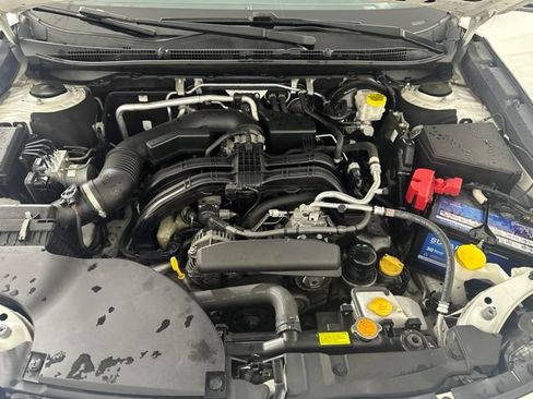 Used 2020 Subaru Outback Limited AWD/4WD image 11