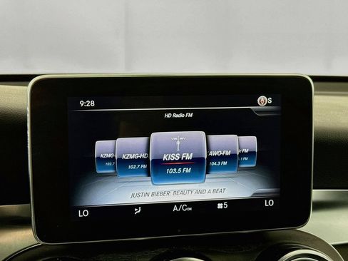 Used 2018 Mercedes-Benz GLC 300 4MATIC image 15