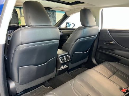 Used 2020 Lexus ES 350 w/ Accessory Package FWD image 40