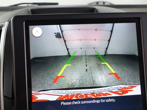 Used 2023 Ford Edge SEL image 18