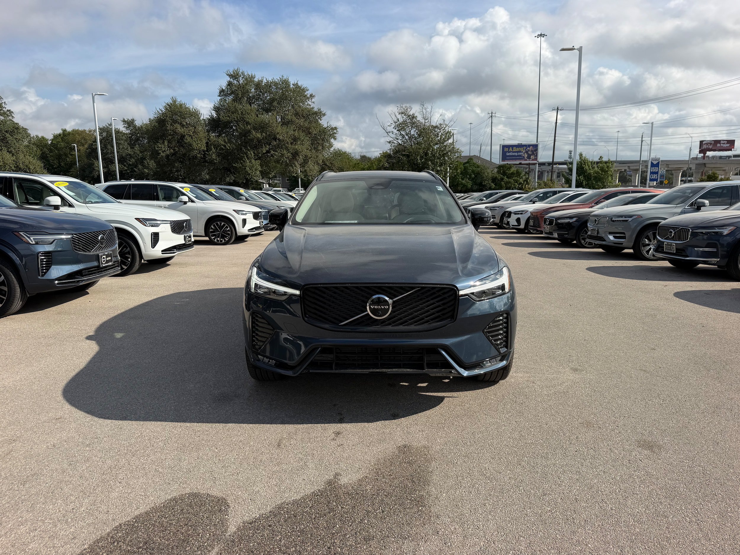 Certified 2026 Volvo XC60 B5 Ultra w/ Protection Package Premier AWD/4WD image 8