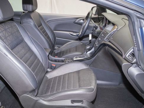 Used 2017 Buick Cascada Premium FWD image 11
