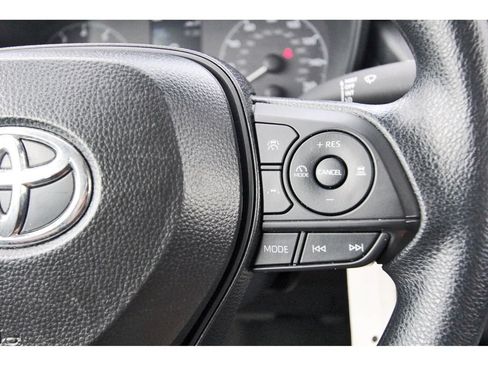 Used 2025 Toyota Corolla LE FWD image 19