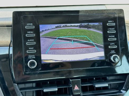 Used 2024 Toyota Camry SE FWD image 15