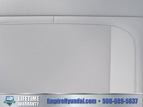 New 2026 Hyundai Santa Fe SE image 17