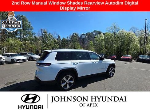 Used 2021 Jeep Grand Cherokee L Limited w/ Luxury Tech Group II image 23