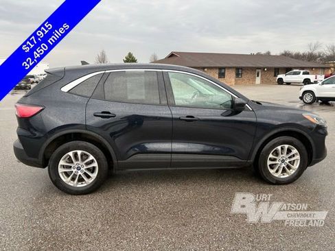 Used 2021 Ford Escape SE image 7