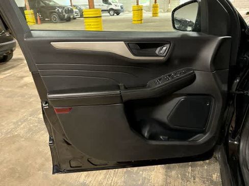 Used 2021 Ford Escape S AWD/4WD image 28
