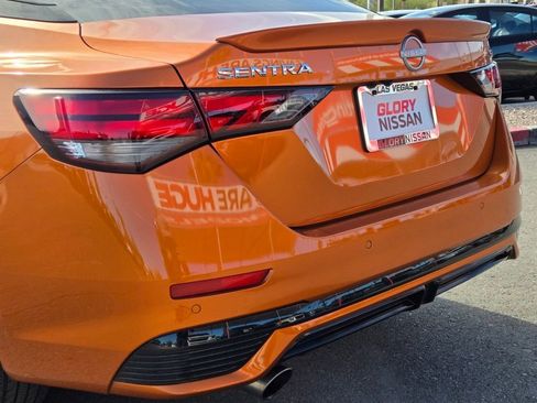 Used 2024 Nissan Sentra SR w/ SR Premium Package image 9