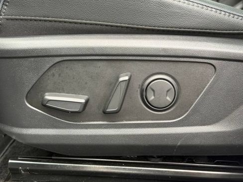 Used 2024 Hyundai Tucson Limited AWD/4WD image 34