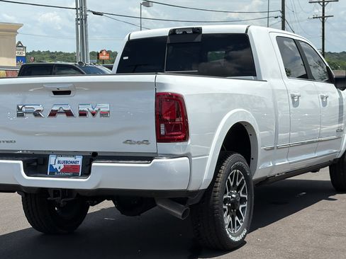 Used 2026 RAM 3500 Limited AWD/4WD image 5