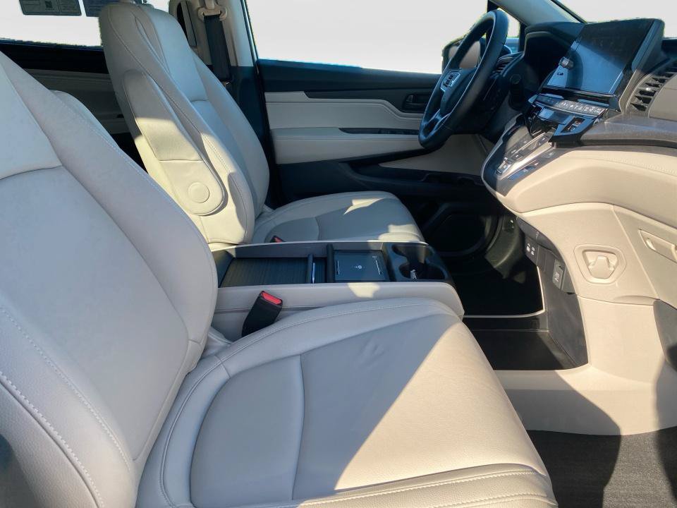 Certified 2026 Honda Odyssey EX-L image 28