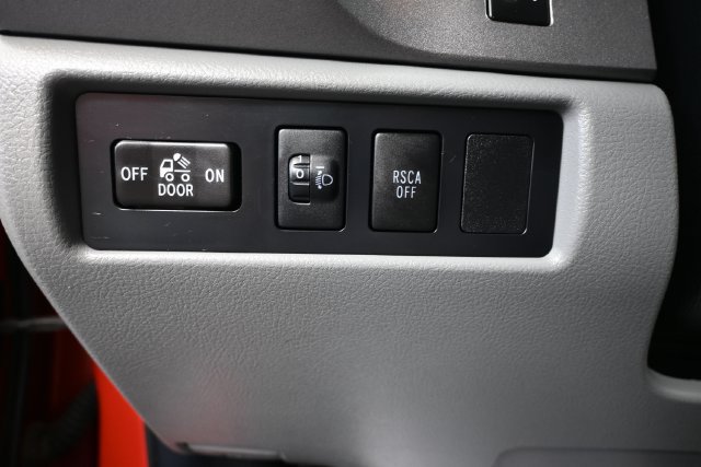 Used 2012 Toyota Tundra 4x4 Double Cab image 20