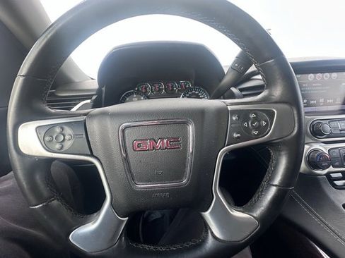 Used 2018 GMC Yukon SLE w/ Convenience Package image 18