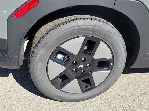 New 2026 Hyundai Santa Fe SE image 22