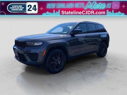 Used 2024 Jeep Grand Cherokee Altitude
