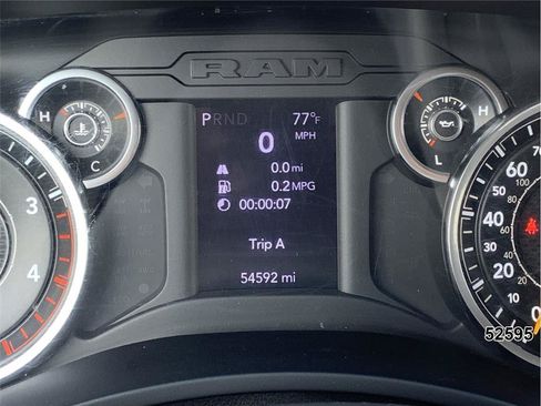 Used 2022 RAM 2500 Tradesman w/ Chrome Appearance Group AWD/4WD image 27