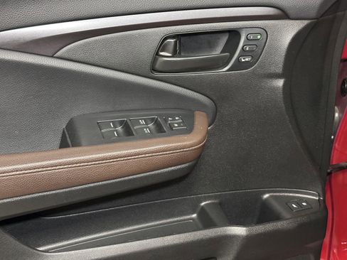 Used 2024 Honda Passport EX-L image 21