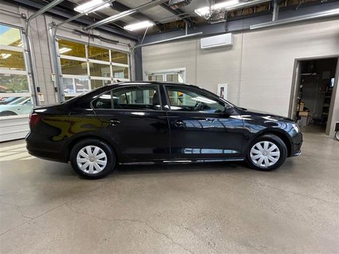 Used 2016 Volkswagen Jetta S FWD image 6