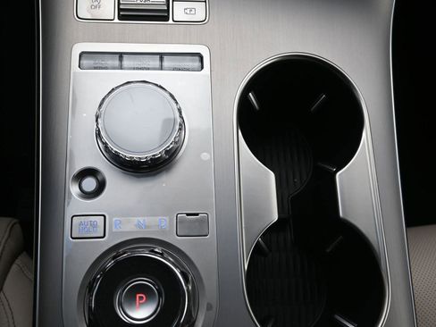 New 2026 Genesis GV70 2.5T Select image 10