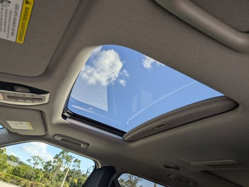 New 2026 Kia EV9 Wind image 25