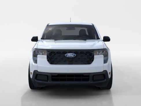New 2026 Ford Maverick XLT w/ XLT Luxury Package FWD image 2