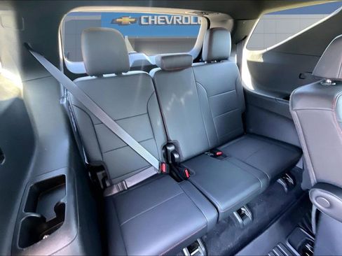 Used 2024 Chevrolet Traverse Z71 AWD/4WD image 26