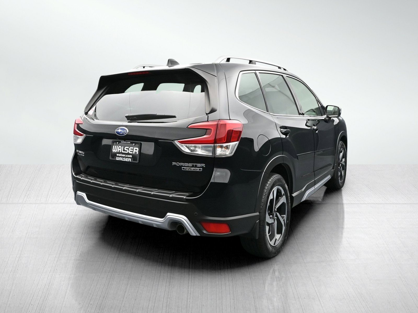 Used 2023 Subaru Forester Touring AWD/4WD image 6