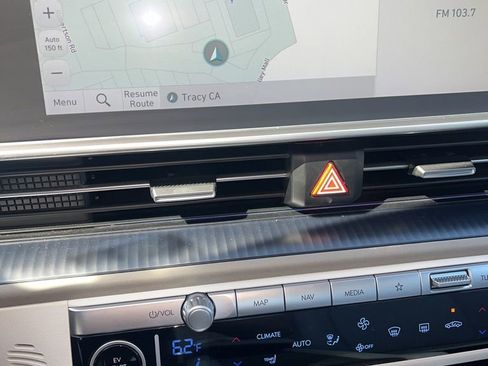 Used 2023 Hyundai Ioniq 6 SEL image 8