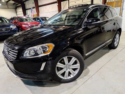 Used 2016 Volvo XC60 T6 w/ Proximity Package