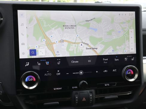 Used 2024 Lexus GX 550 w/ Accessory Package (Z1) AWD/4WD image 15