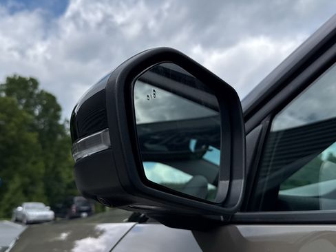 New 2026 Ford Explorer ST-Line w/ ST-Line Street Pack AWD/4WD image 26