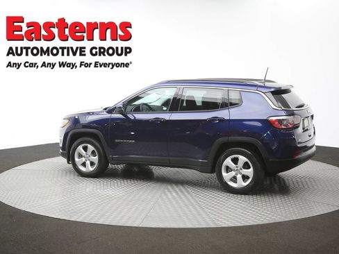 Used 2019 Jeep Compass Latitude FWD image 61