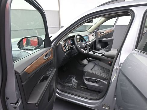 New 2026 Volkswagen Atlas SE AWD/4WD image 38