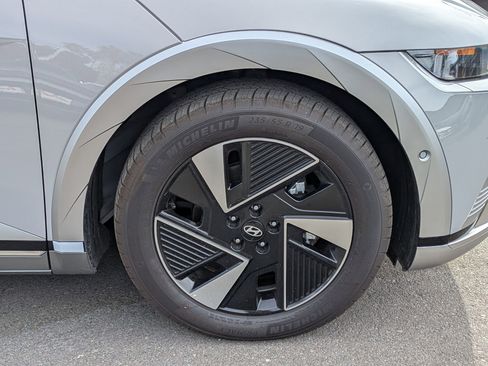 New 2026 Hyundai Ioniq 5 Limited RWD image 7