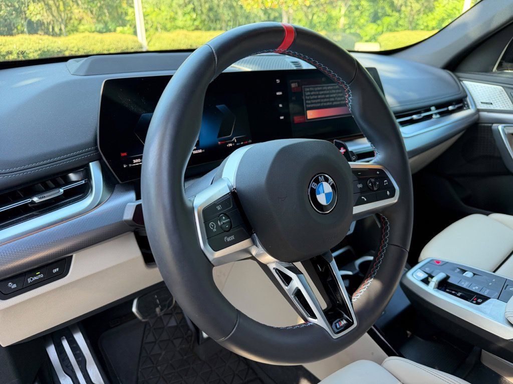 Used 2025 BMW X1 M35i w/ Premium Package AWD/4WD image 15