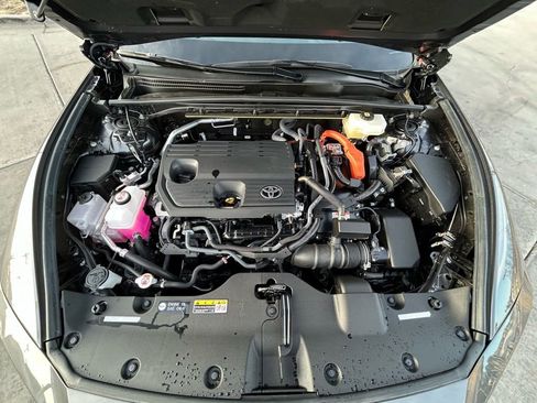 Used 2024 Toyota Crown image 35