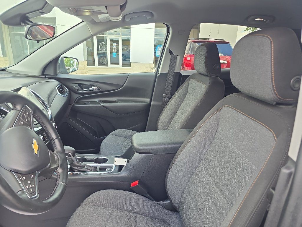 Used 2024 Chevrolet Equinox LT FWD image 15