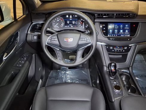 New 2026 Cadillac XT5 Premium Luxury image 14
