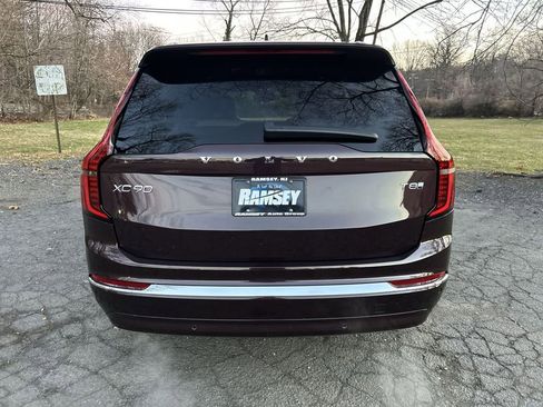 Certified 2025 Volvo XC90 T8 Ultra image 7