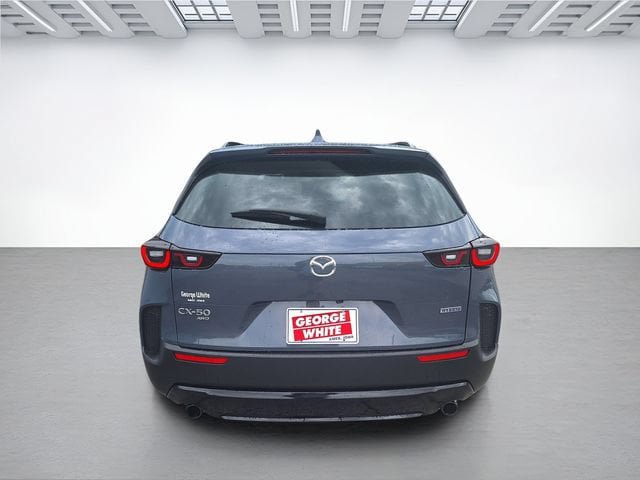 Used 2025 MAZDA CX-50 AWD 2.5 Hybrid w/ Premium Pkg image 5