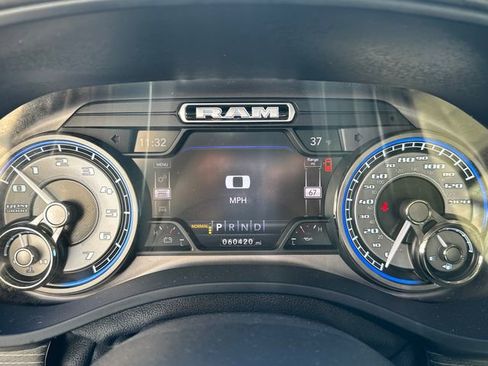 Used 2019 RAM 1500 Limited image 32