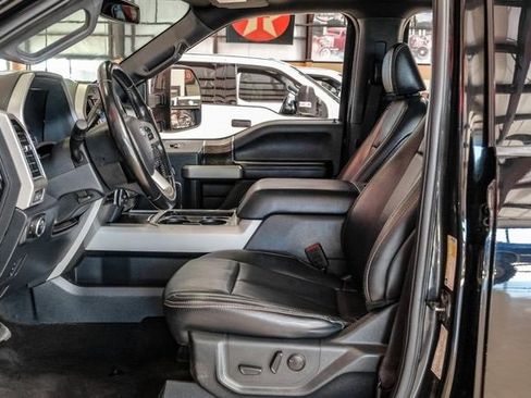 Used 2022 Ford F350 Lariat w/ Lariat Value Package image 6