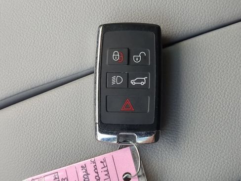 Used 2023 Land Rover Range Rover Evoque HST AWD/4WD image 36