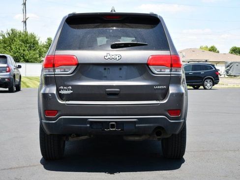 Used 2016 Jeep Grand Cherokee Laredo w/ Quick Order Package 23E AWD/4WD image 6
