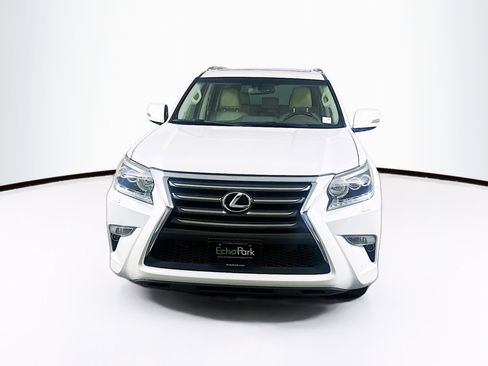 Used 2017 Lexus GX 460 Premium w/ Premium Package AWD/4WD image 2