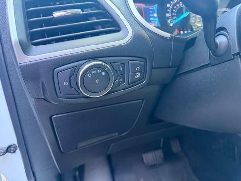 Used 2020 Ford Edge SEL w/ Convenience Package FWD image 23