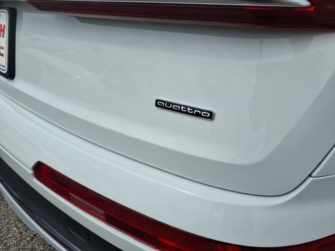 Used 2022 Audi Q7 3.0T Premium Plus AWD/4WD image 14