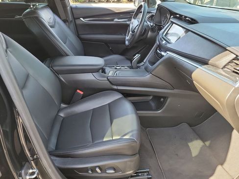 Certified 2023 Cadillac XT5 Premium Luxury image 28