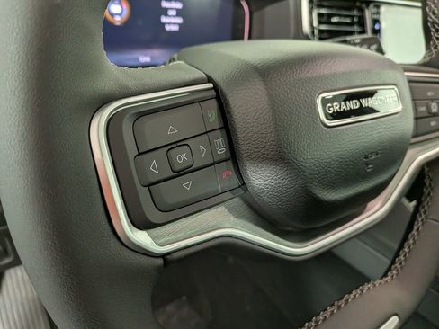 New 2026 Jeep Grand Wagoneer L Limited AWD/4WD image 20